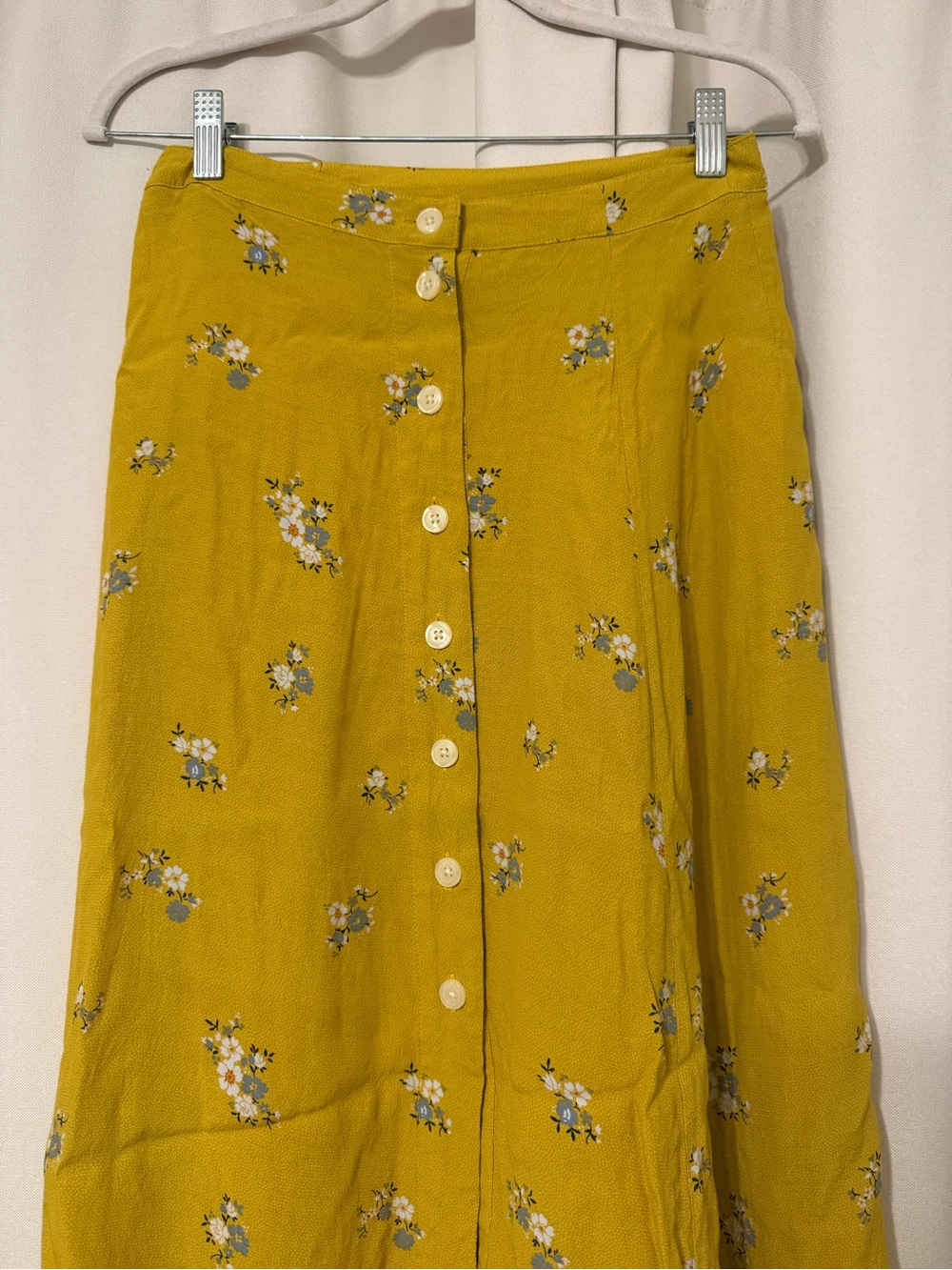 GAP Yellow Floral Midi Skirt with Buttons Size 4 - Picture 4 of 7